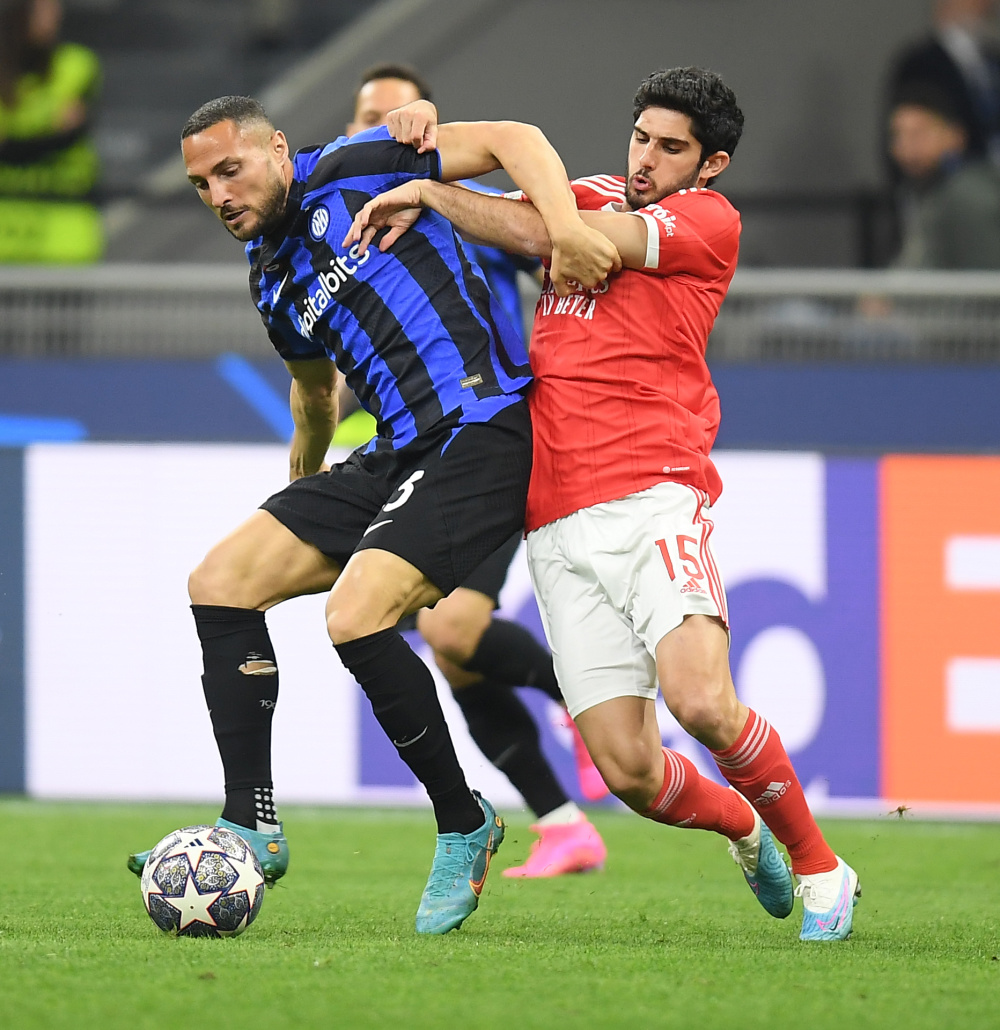 同时放大投 同时放大投