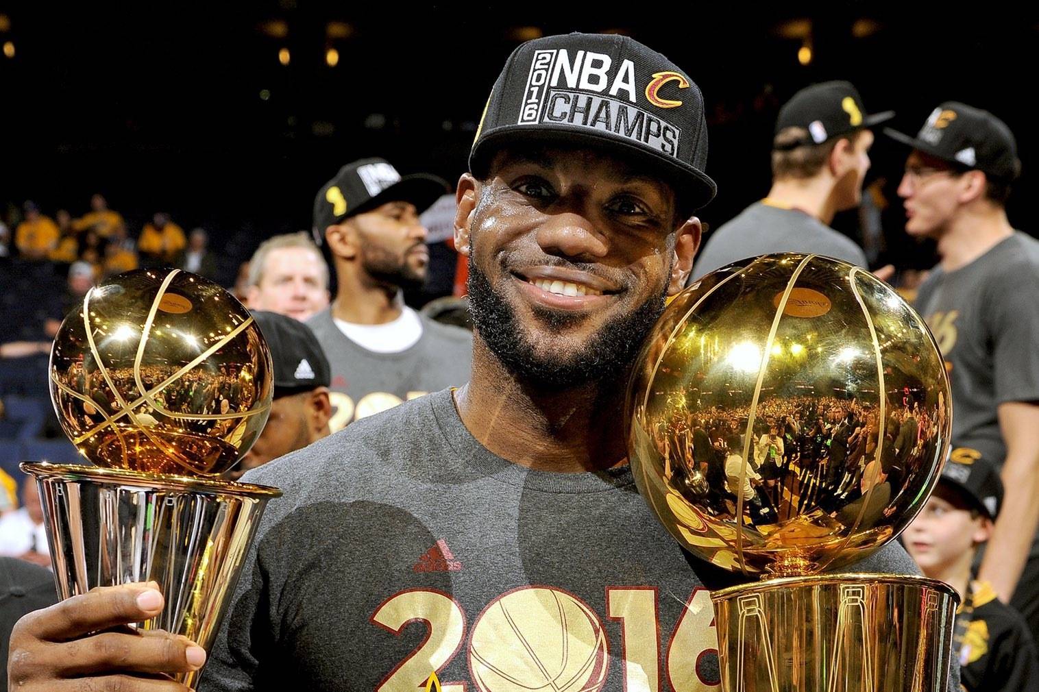 以合理底薪 以合理底薪